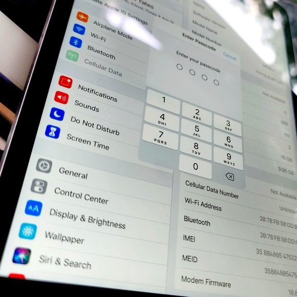 Apple iPad mini 2 A1490, 16GB, Wi-Fi + 4G, 7.9", Space Gray - Picture 6 of 7